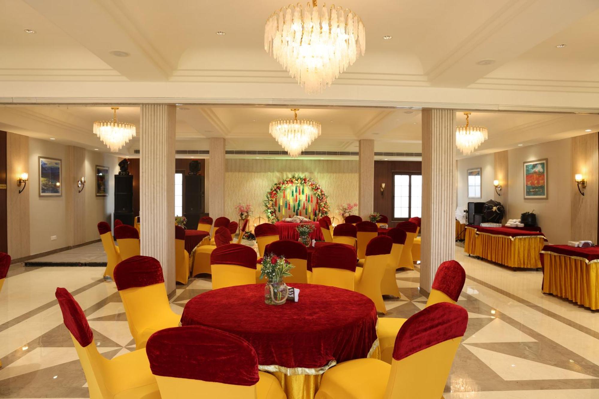 Black Mango Resort Kala Amb 외부 사진